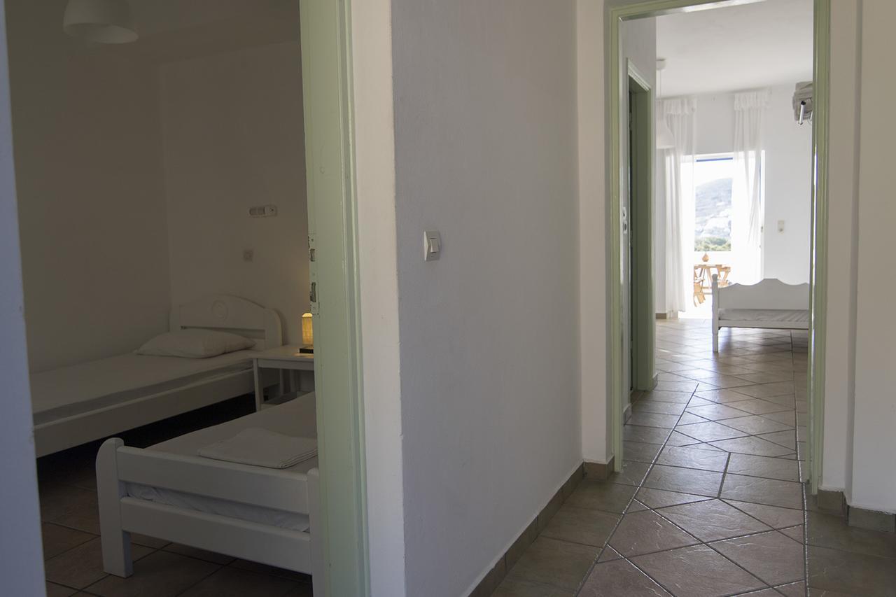 Armadoros Hotel / Ios Backpackers المظهر الخارجي الصورة